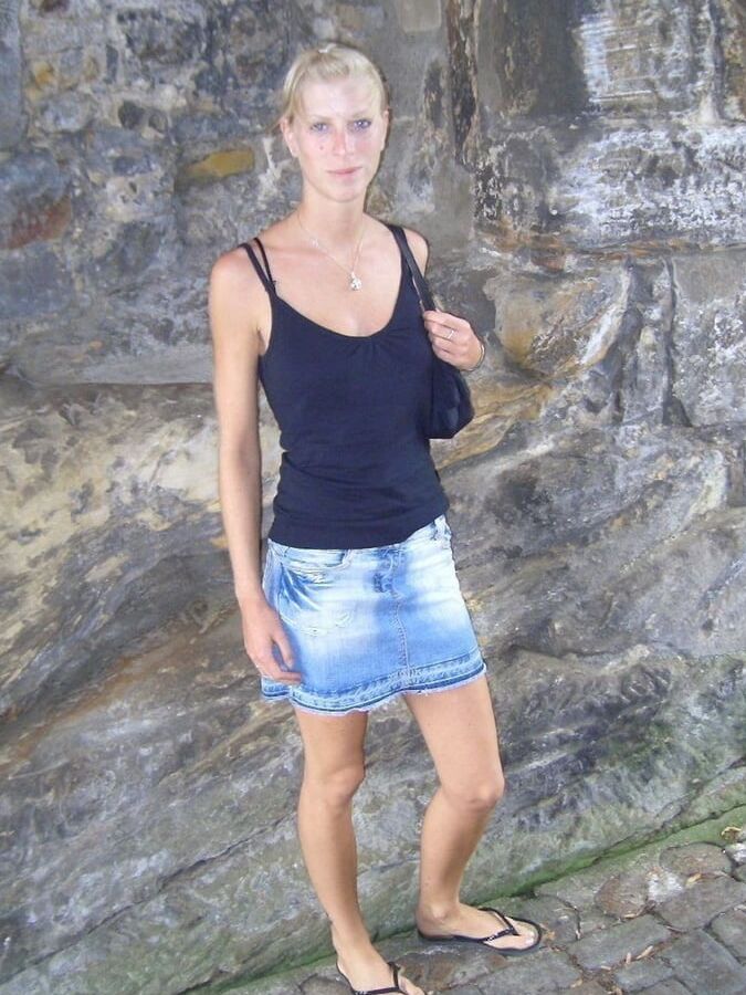Sexy blonde, posing and sucking dick