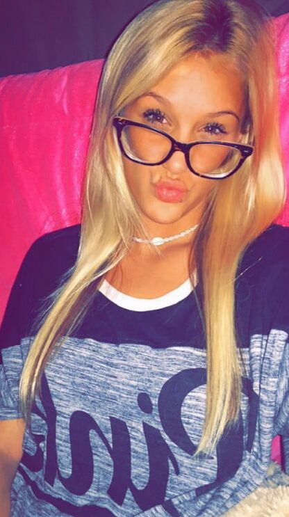 Blonde Selfie Chick