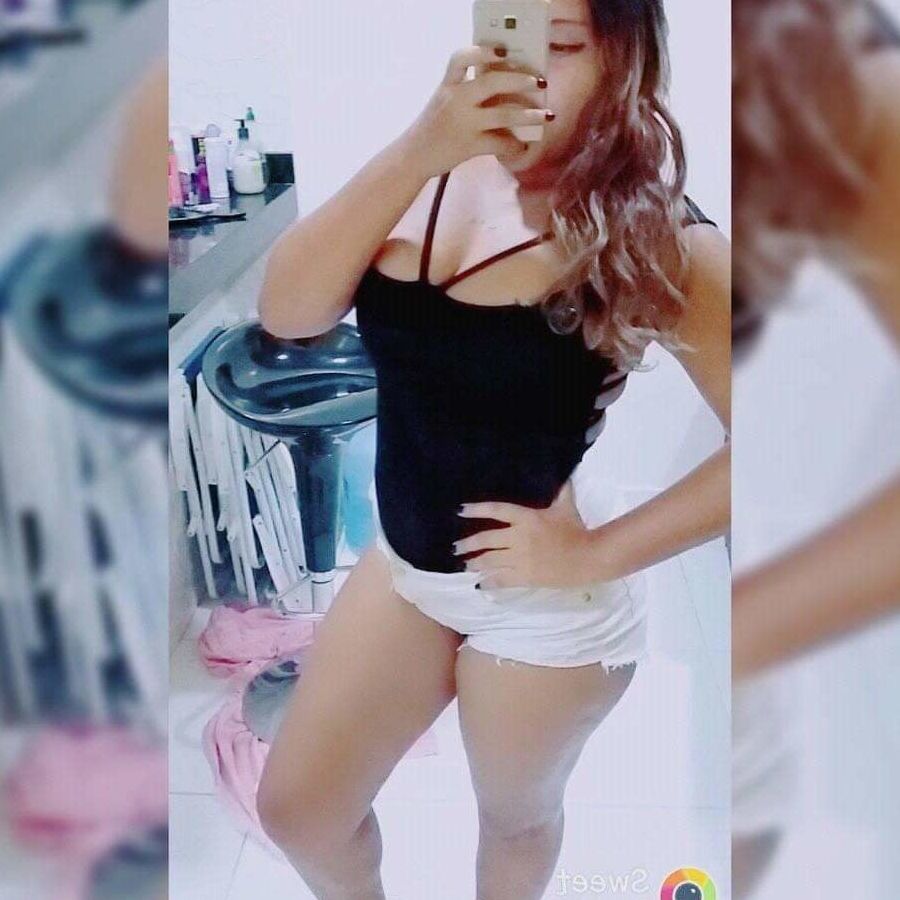 KR. Oliveira loirinha super gostosa