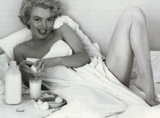 Marilyn Hot