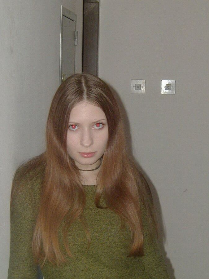 Amatrice au cheveux longs