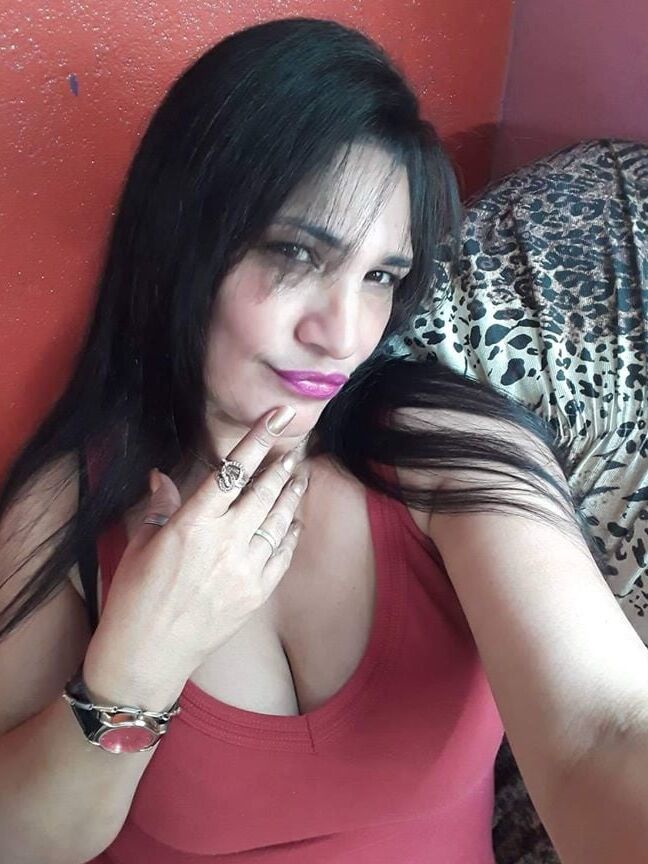 alejandra lira mature years