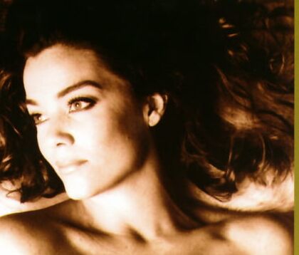 Claudia Christian