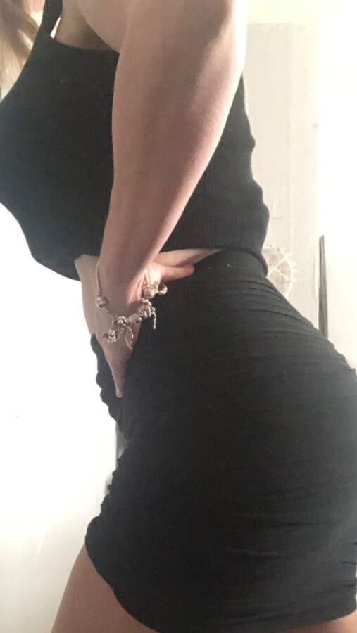Subslut in tights