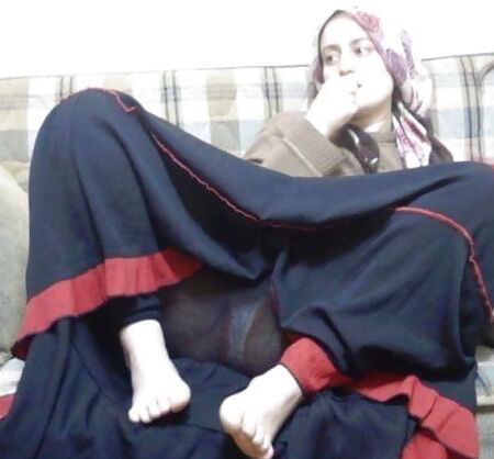 Upskirt sister voyeur