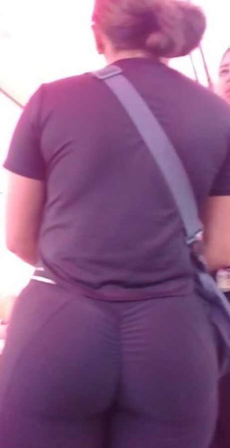 Voyeur culos ricos
