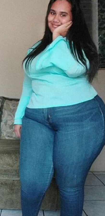 Huge booty latin bbw pear Alle