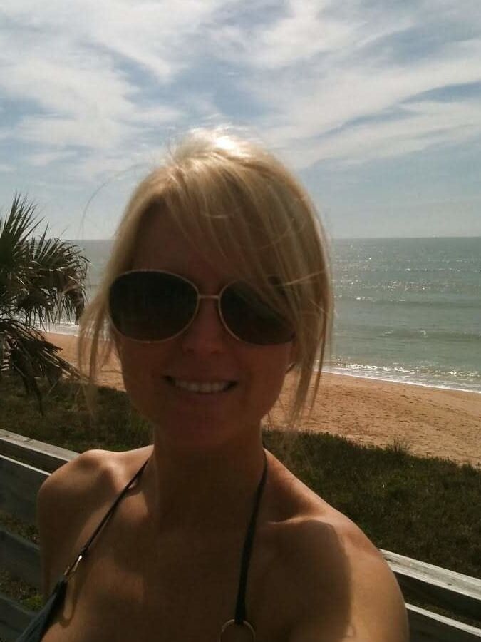 sexy amateur busty blonde MILF wife