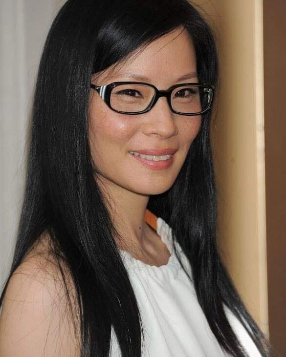 Lucy lui