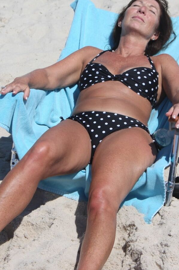 . NewYork wife on LI exposed