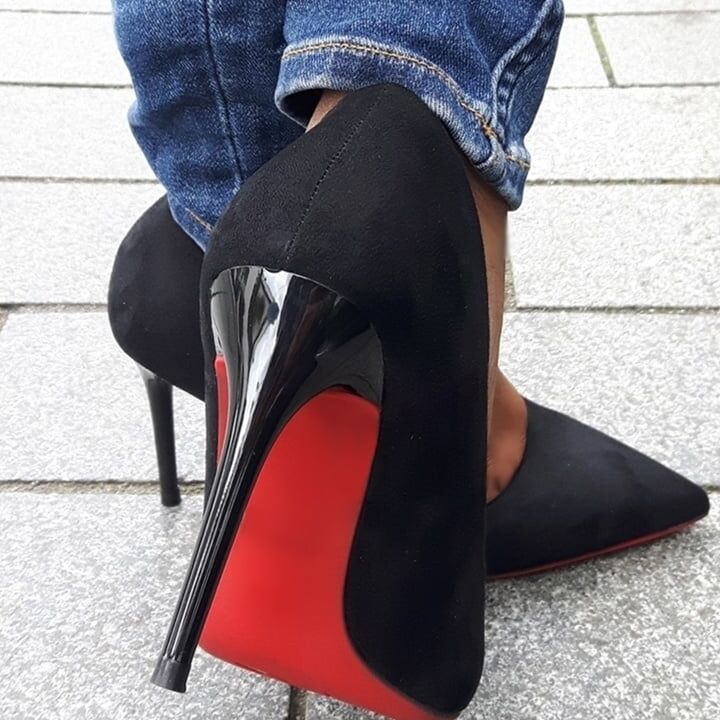 HEELS BOOTS SHOES FEET LEGS TIGHTS PANTYHOSE STOCKINGS MIX!!