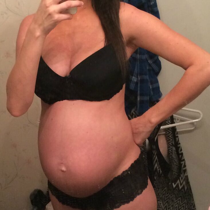 Pregnant amateur E breast part