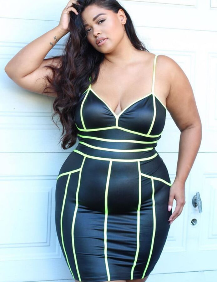 Hot Latin women