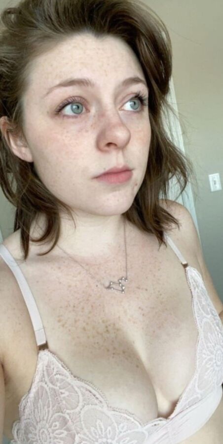 Hot Cute Girl