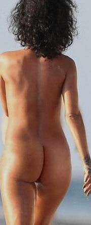 Celeb Sunday Rihanna