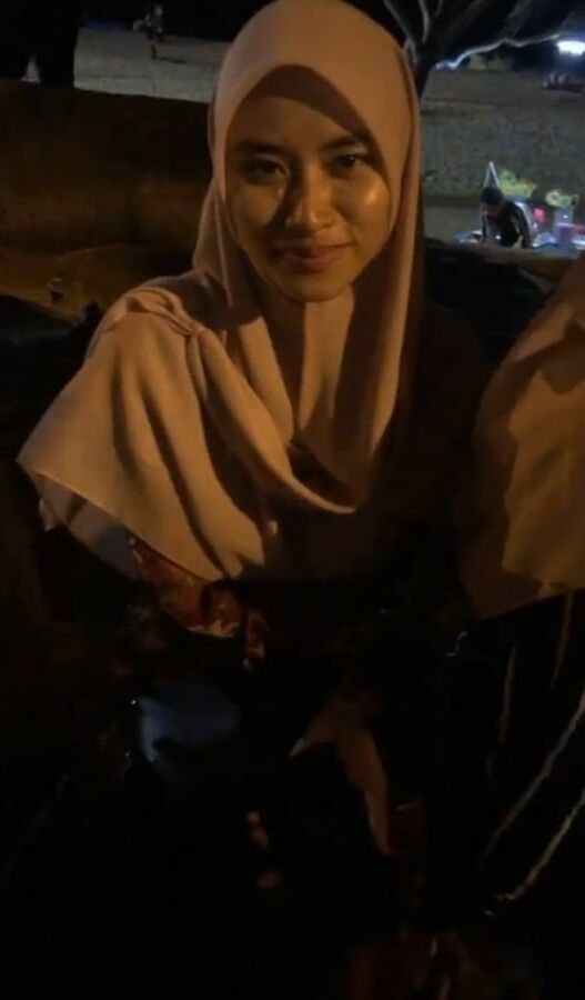 Ustazah Siti Tudung Labuh