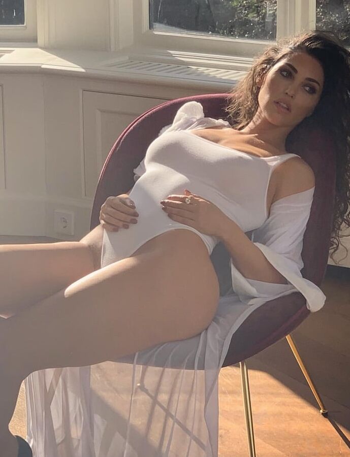 Yolanthe on tour