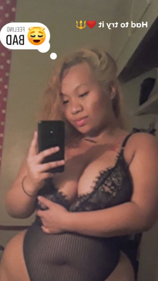 Anyone got any nudes on her? Lmk