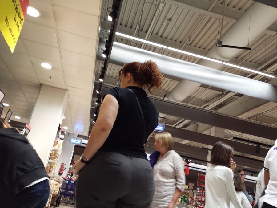 SEXY ASSES