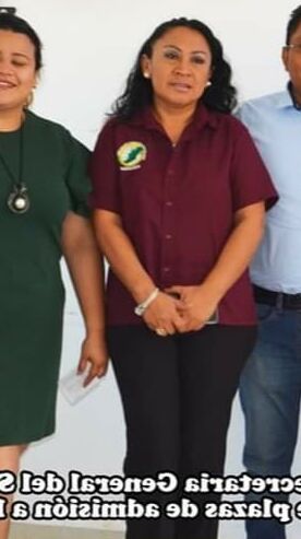 Maestra Madurar y jugosa - Mexican teacher