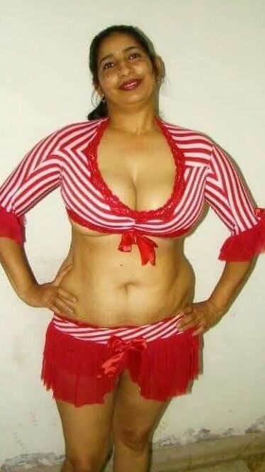 Big boobs nisha