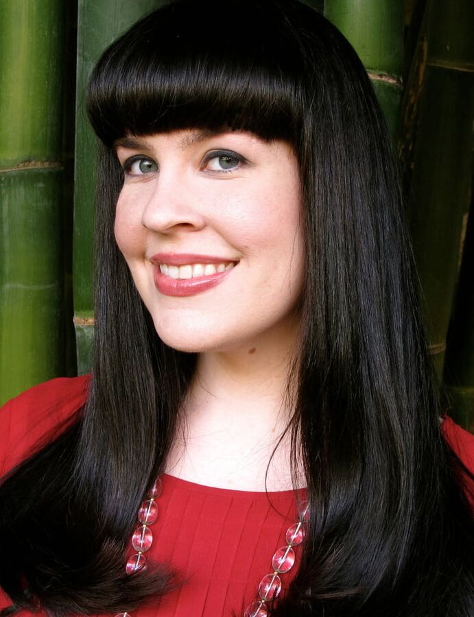Caitlin Doughty is stunning....