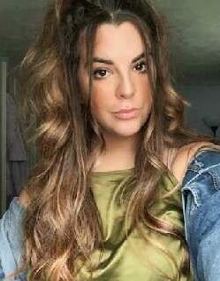 Sexy Busty Rachel