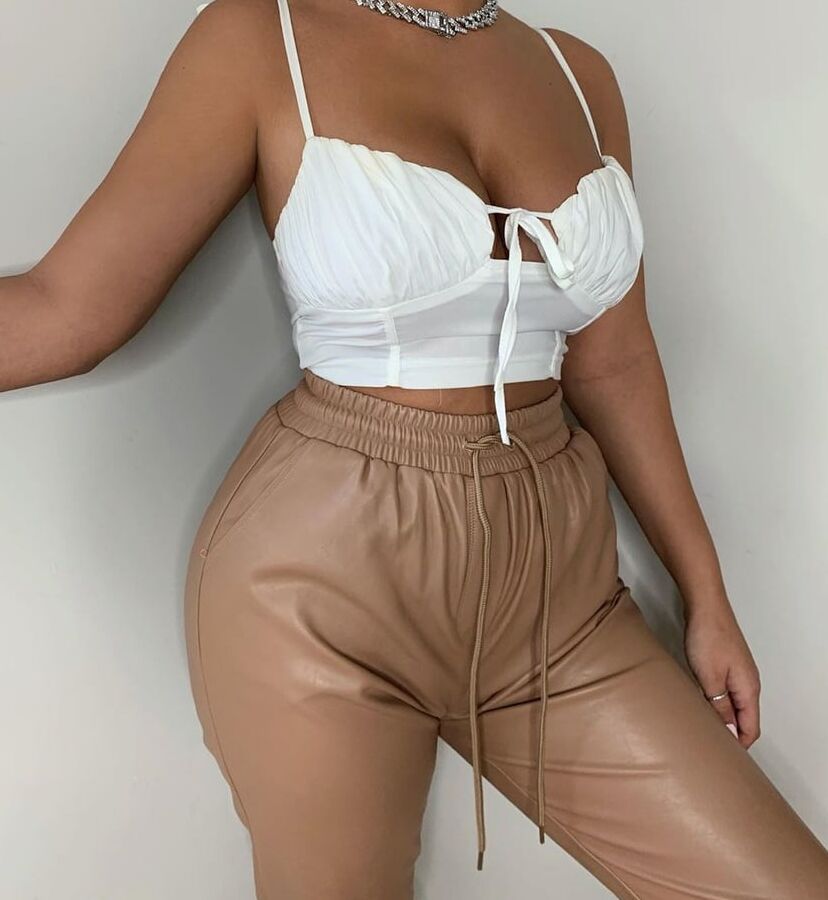 Rich Paki Slut Sexy Body From London