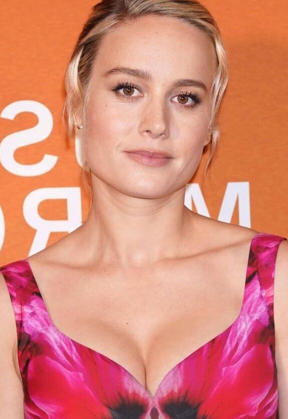 BRIE LARSON PICTURES