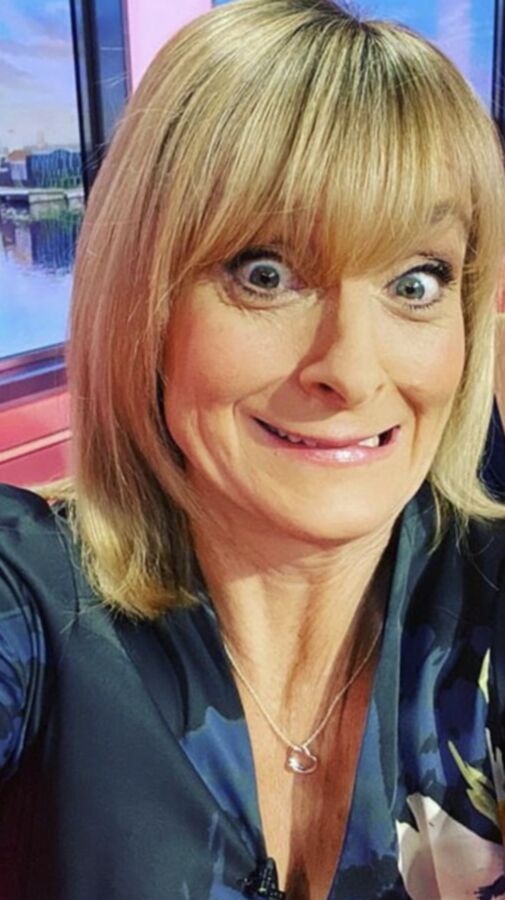 Louise Minchin Wants That Big Nut Over Her Glasses