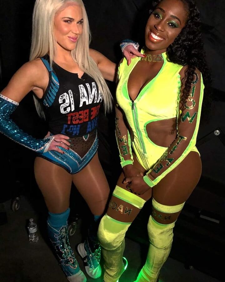 Naomi wwe