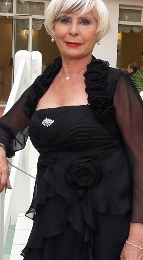 Absoluted fuckable gilf
