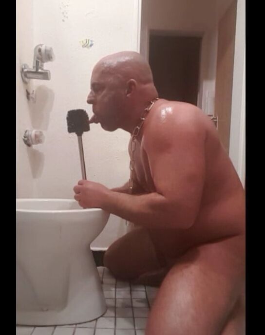 German muscle faggot Dennis Moller