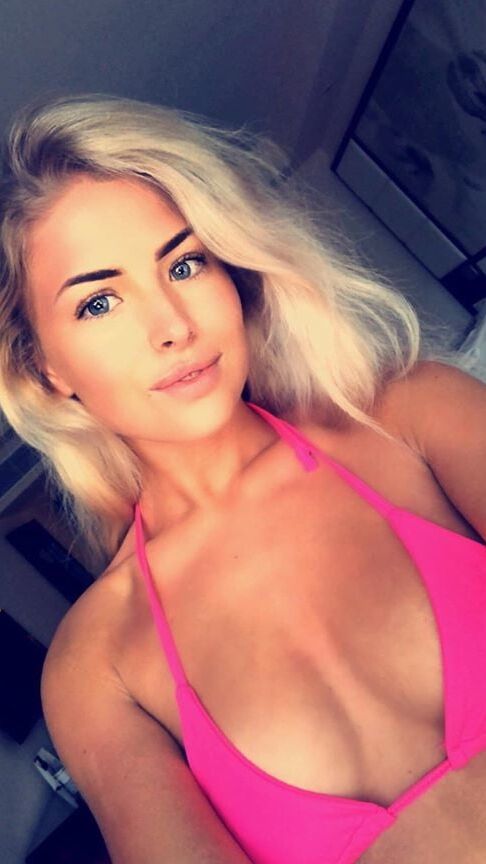 Stupid Chav Sluts- Hannah W
