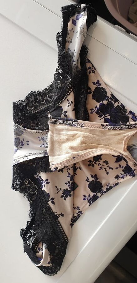 Friends hot girlfriend dirty panties