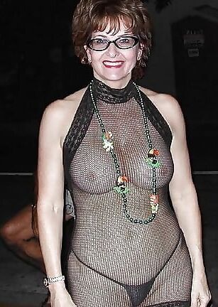 MATURES DRESSED LIKE SLUTS