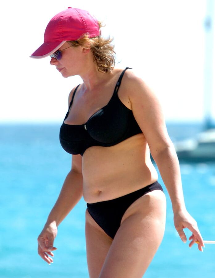 Hannah Waterman, Eastender Actress, Bikini, Non Nude