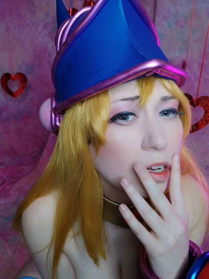 Usatame Dark Magician Girl Cosplay