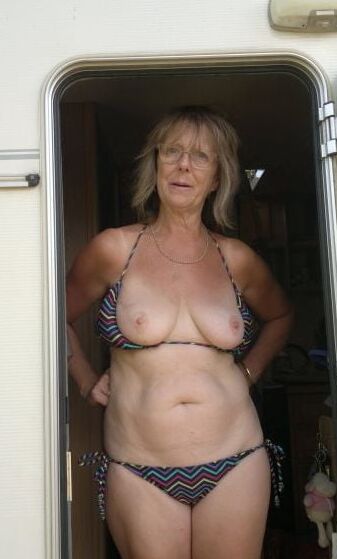 Just love Grannies