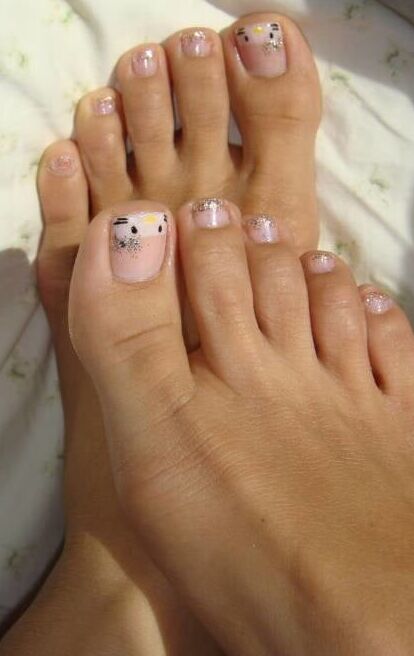 social media sexy feet