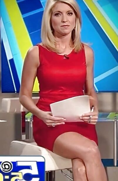 Ainsley Earhardt Age Photos and Fakes
