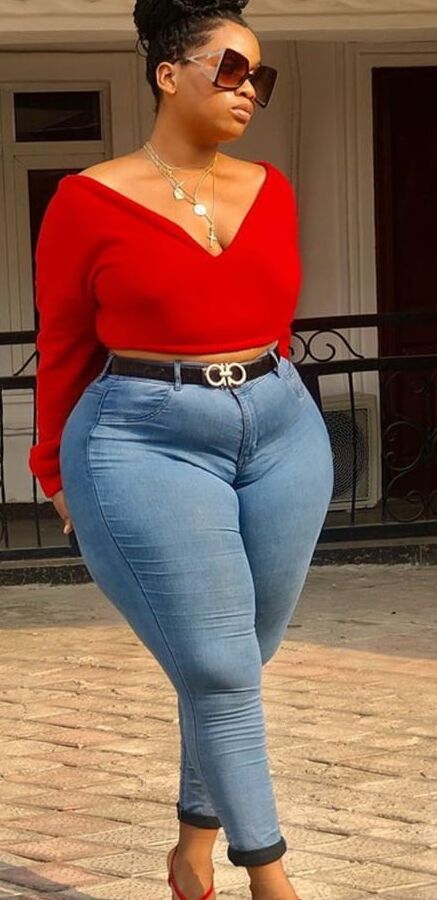 Mega chunky hip big booty bbw pear Cassie