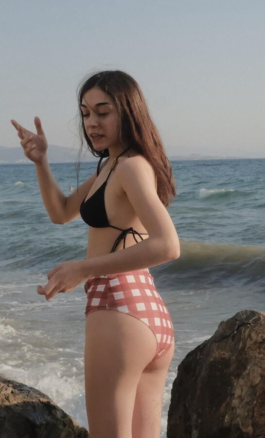 Turkish Instagram Girls Ezgi