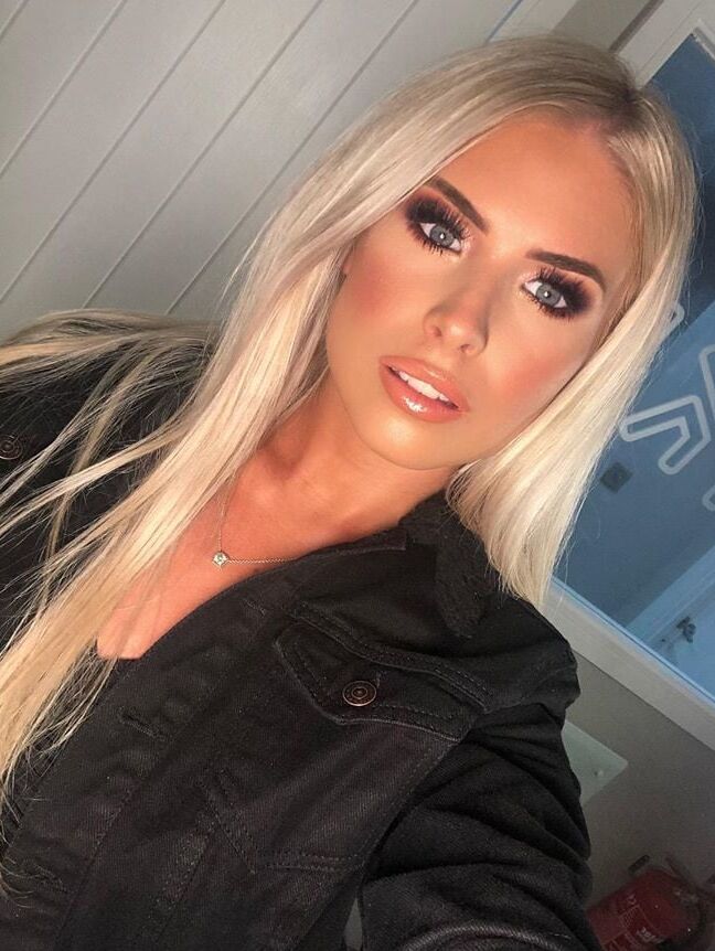 Stupid Chav Sluts- Hannah W