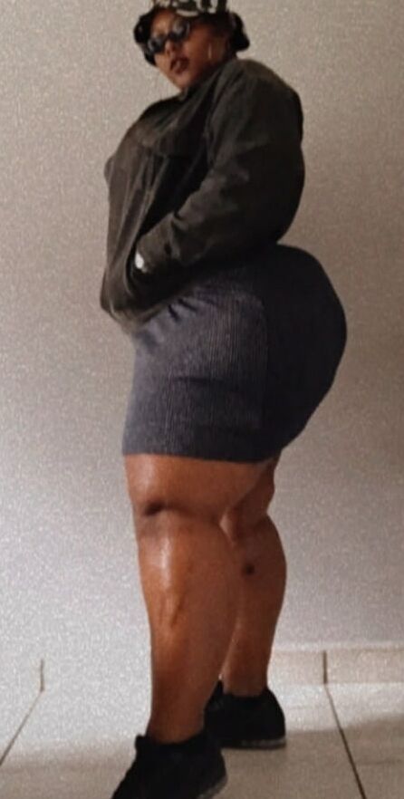 Urban mosadi bbw sexy mega pear
