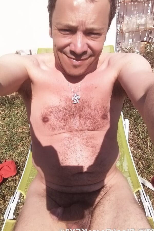 me nude