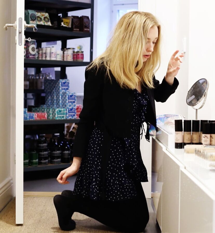 Cute Blonde GF in Tights (Pantyhose)