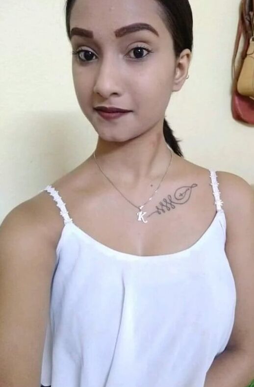 few hot indian girls nudes posting soon ...