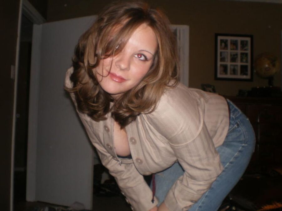 nylonfootlover down blouse gallery
