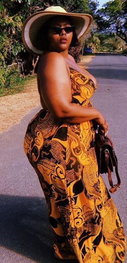Urban mosadi bbw sexy mega pear